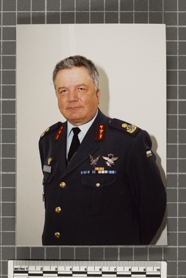 Eesti kaitseväe õhuväe brigaadikindral Teo Krüüner  duplicate photo