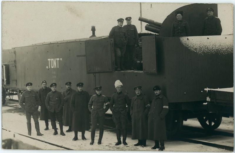 Laiarööpmelise soomusrongi nr 3 suurtükiplatvorm Tont