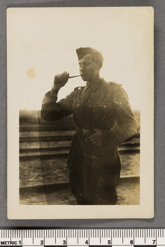 Bruno Venesaar ühes Poola raudteejaamas teel õppelaagrisse