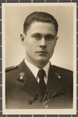 Aleksander Vahari portree  duplicate photo
