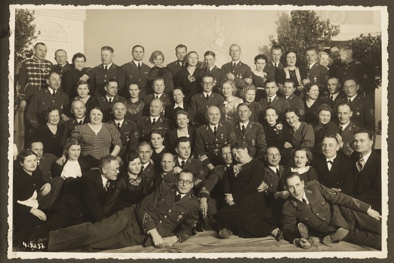 Kuperjanovi üksik-jalaväepataljoni pidu Tartus