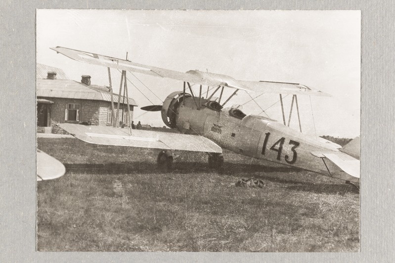 Lennuk 143