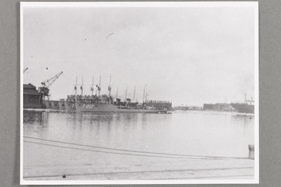 Hävitajad Tallinna sadamas  duplicate photo