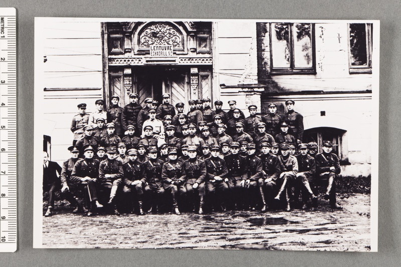 Lennuväerügemendi 2. eskadrill Tartus