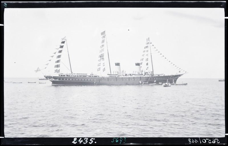 Sõjalaevad Tallinna sadamas