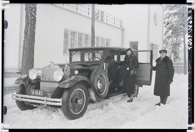 Tallinn, tööstur O.Kersoni elamu Nõmmel  similar photo