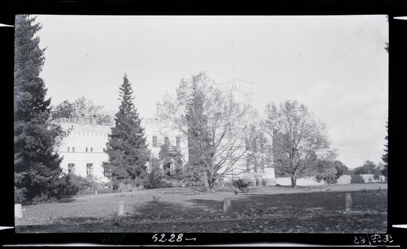 Mõisa härrastemaja