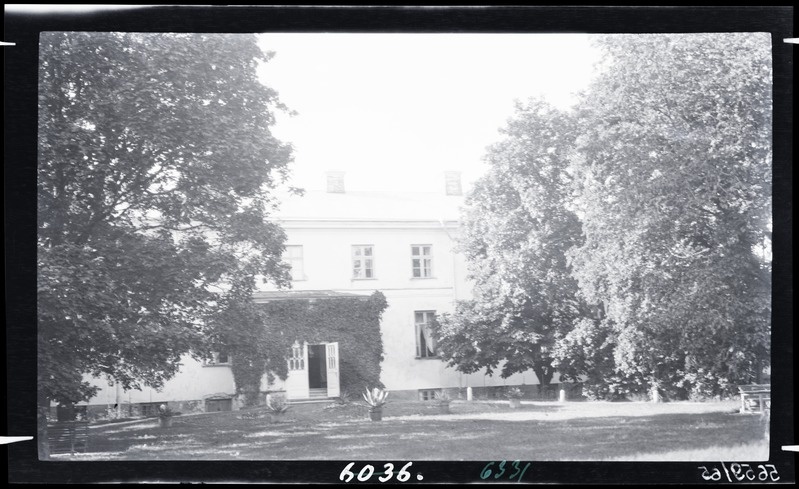 Mõisa härrastemaja