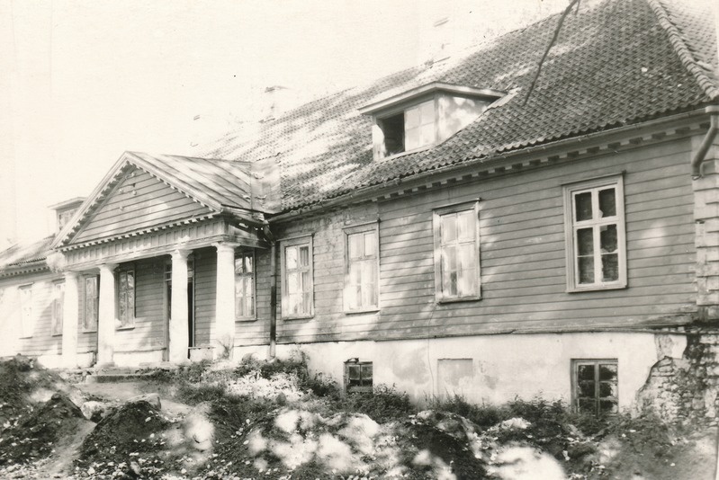 Einmanni mõisahoone