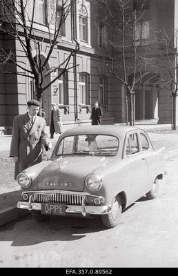 Insener T.Magofirsi poolt valmistatud sõiduauto "Tallinn".  similar photo