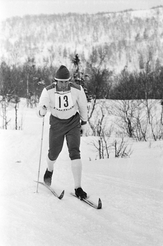 NSV Liidu murdmaasuusatamise meistrivõistlused Murmanskis