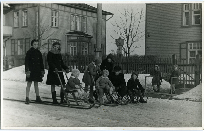 Kopli kids before the war.