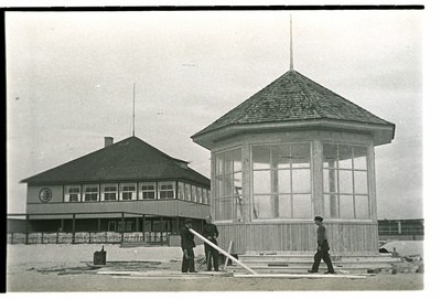 Tallinn, Stroomi rand, rannahoone ja paviljon.  similar photo