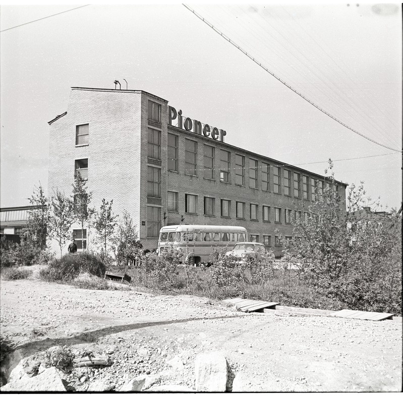 Marja tn 7, Tallinn. "Pioneer" peakorpuse välisvaade
