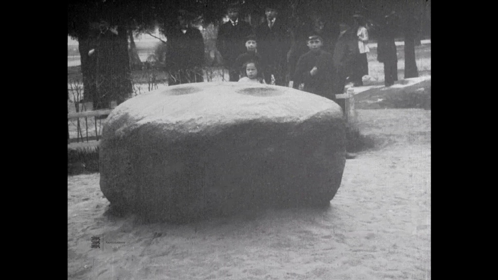 Film "Historic Memories of the Minewist of Estonia" 0:00:51.052