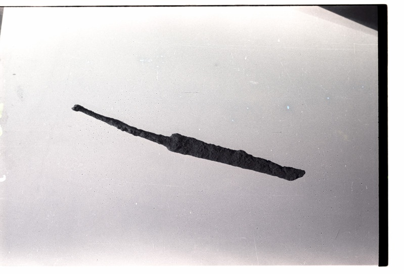 Tallinn, leide arheoloogilistelt kaevamistelt Toompeal, nuga.