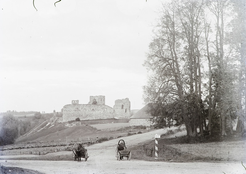 Vastseliina, lossivaremed