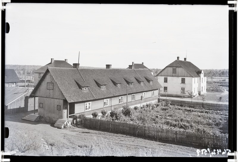 Tööliselamud