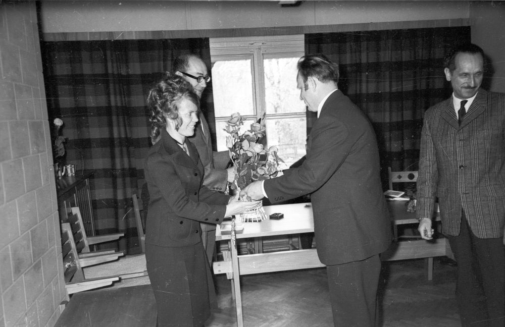 Eesti Riikliku Vabaõhumuuseumi 15.aastapäeva tähistamine 22.mail 1972, tänuavaldused direktori kabinetis.