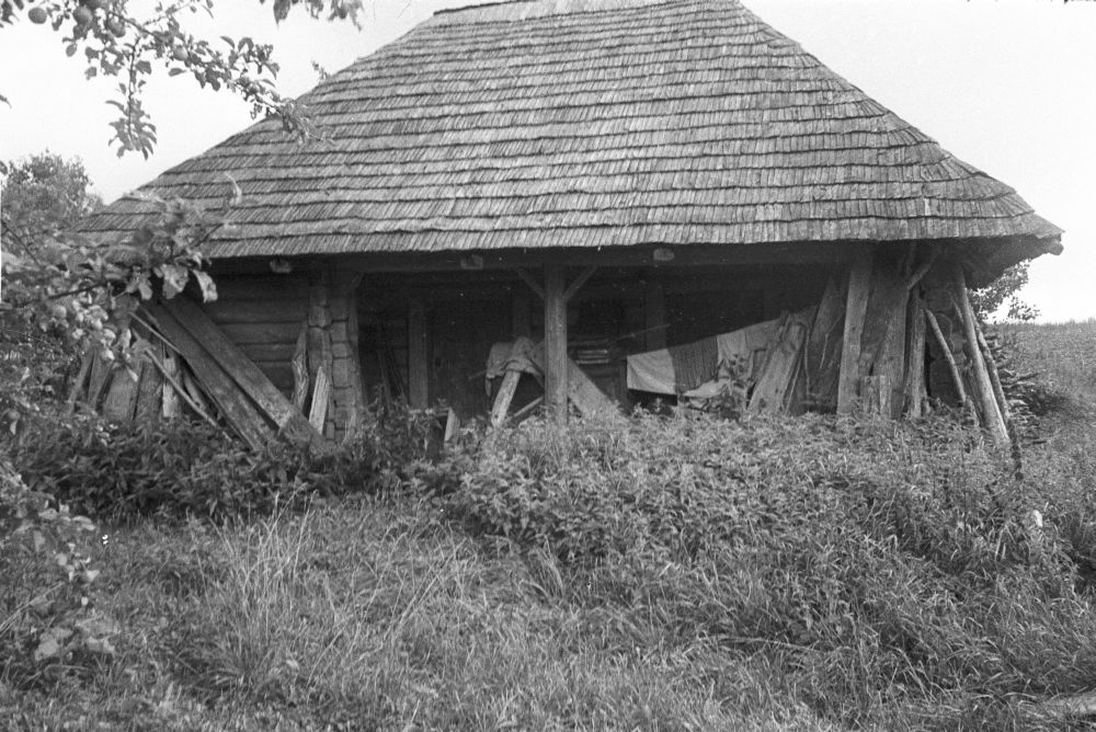 Tinni talu ait Pahuvere külas, eestvaade.