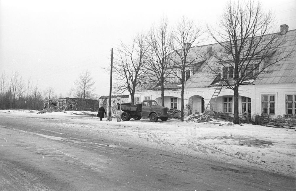 Halinga postijaama peahoone