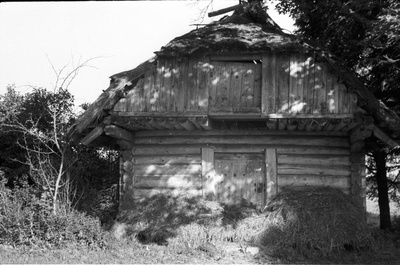 Sillaotsa talu ait Rabivere külas, eestvaade.  similar photo