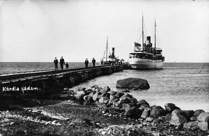 Steam ships "Solid" and "Dagmar" (better) in Kärdla port
