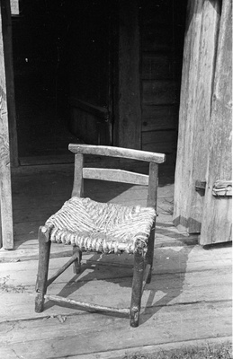 Tool, punutud põhjaga.  similar photo
