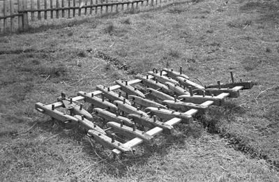 Pakkäke.  similar photo