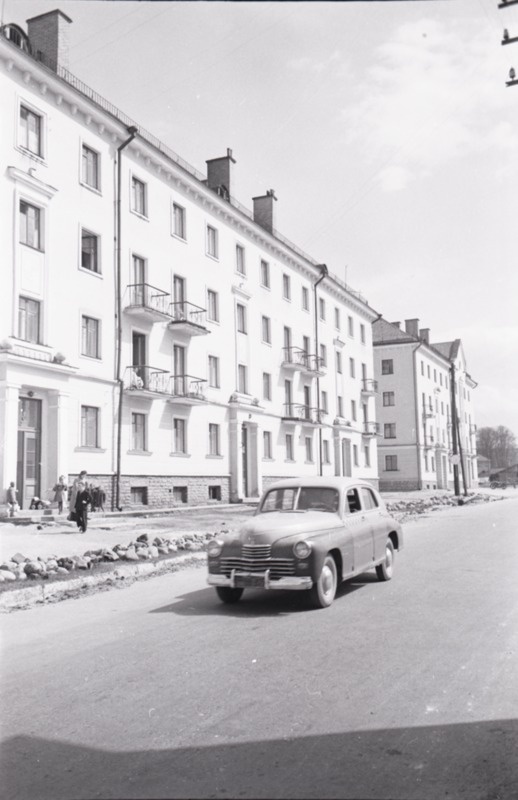 Uued elamud Koidu tänaval