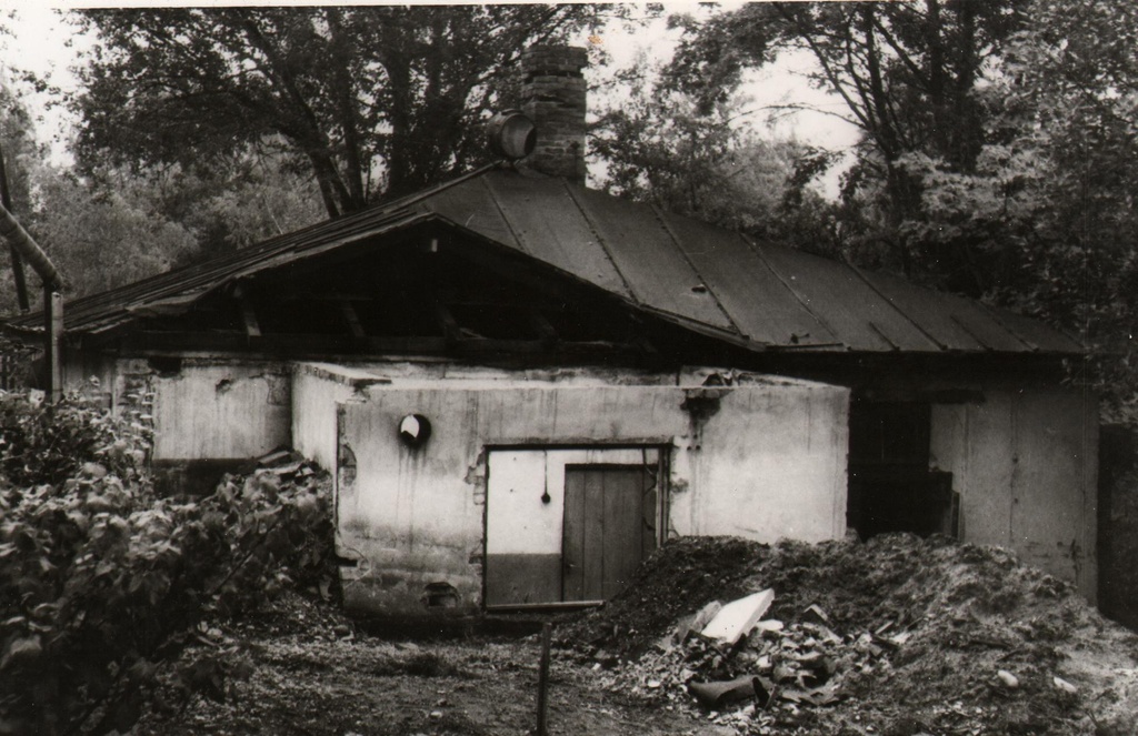 Elva Czech support building