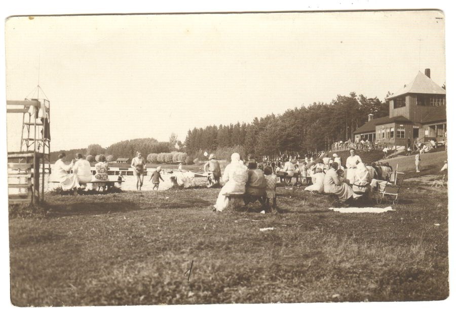 Elva swimming pool near Lake Verevi