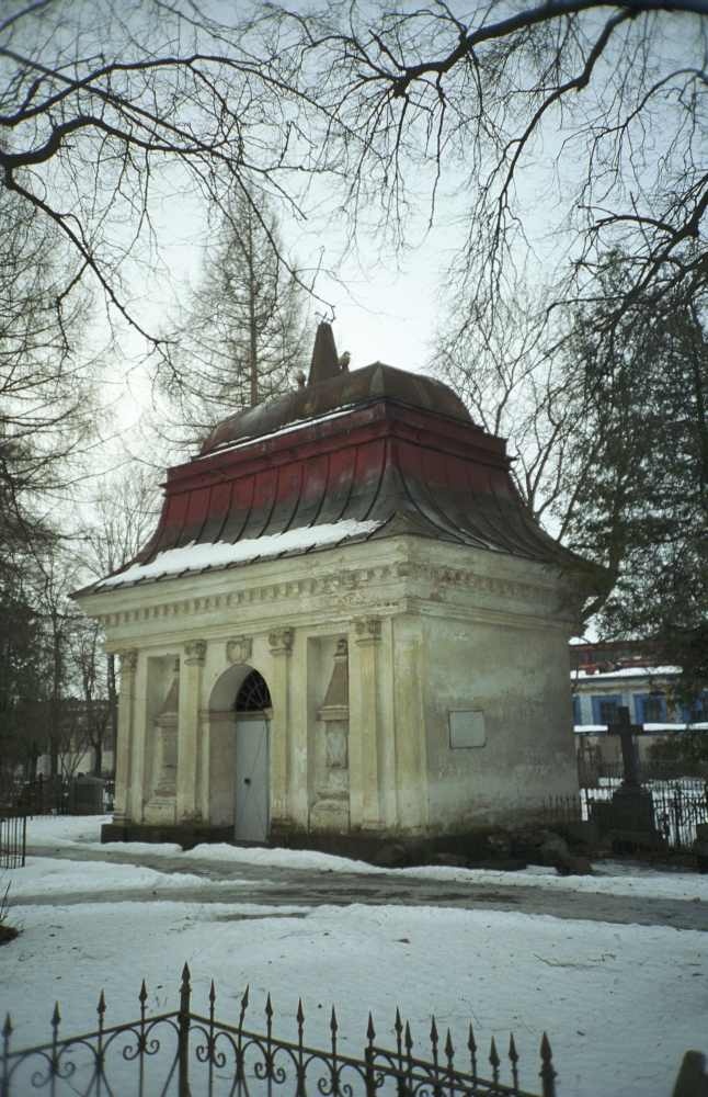 Raehärra Jacob Friedrich Telleri perekonna kabel Tartus Vana-Jaani kalmistul