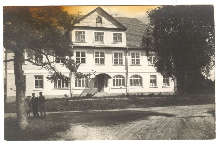 Elva primary school building