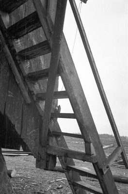 Vanasauna pukktuulik Nätsi külas, tuuliku trepp.  similar photo