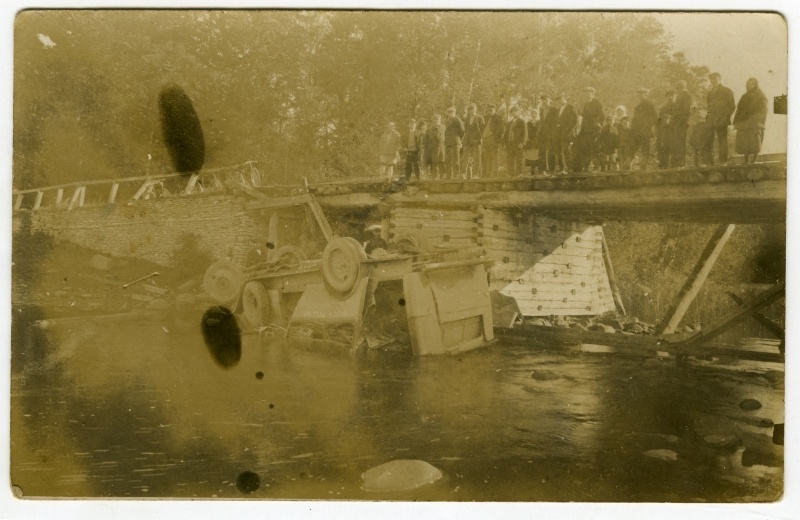 Car accident on Jädivere Bridge, Rapla raj.