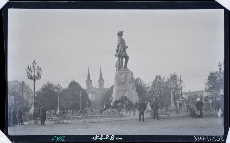 Tallinn, Peeter I mälestussammas