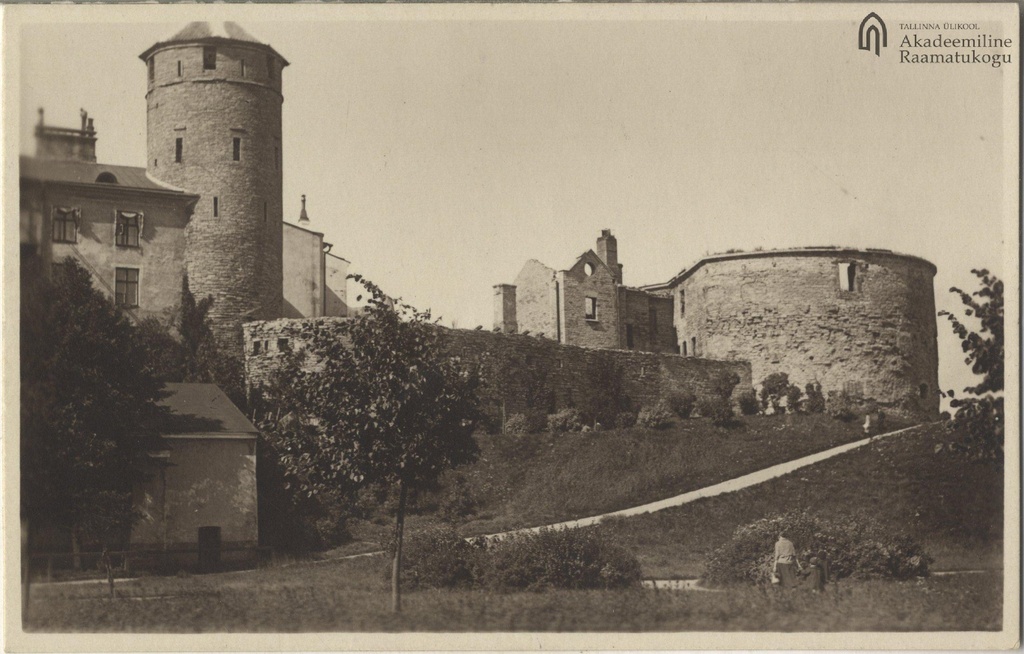 Tallinn. Big Beach Gate