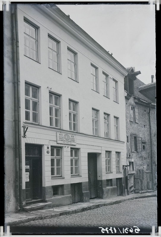 Pühavaimu tänav nr 11