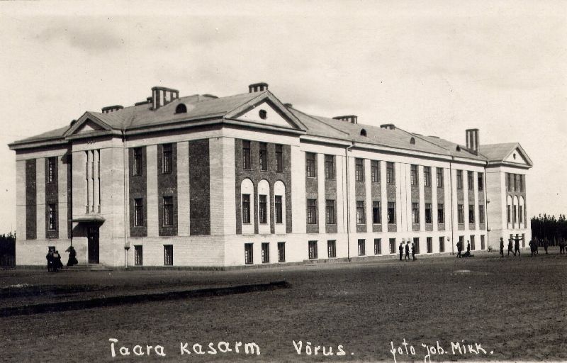 Armours in Võrus, Rakveres, Petseris, Lasnamäel. Arh. Johann Ostrat Quantity