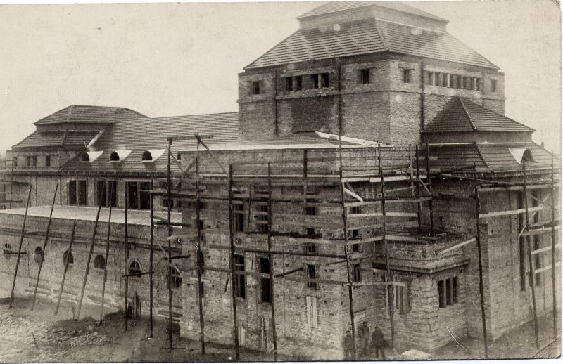 Construction of Rakvere folk house (now theatre house). Arh. Johann Ostrat