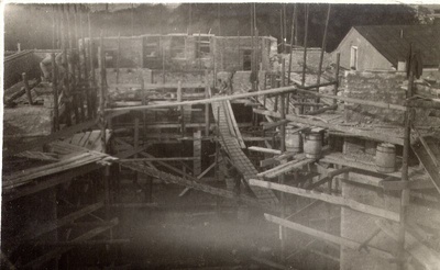 Construction of Rakvere folk house (now theatre house). Arh. Johann Ostrat  duplicate photo
