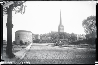 Tallinn. Suure rannavärava eesvärav, paks Margareete  duplicate photo