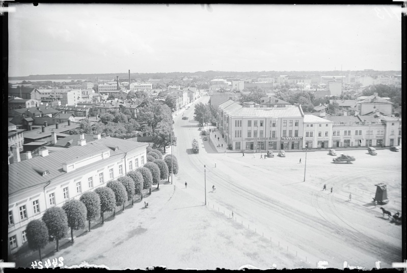 Tallinn, Viru väljak, Narva maantee