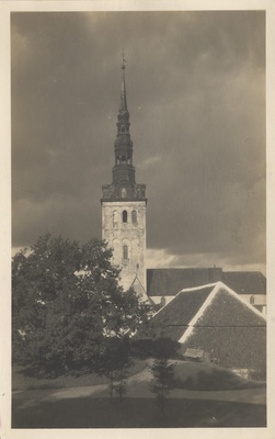 Tallinn : Niguliste Church = Reval : Nikolaikirche (XIII Jh.)  similar photo