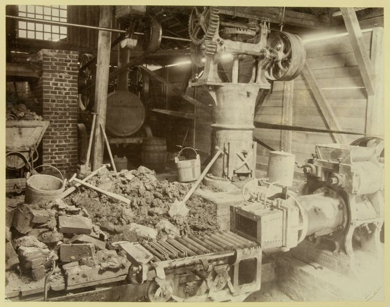 Sindi Calev factory. Interior of the stone factory