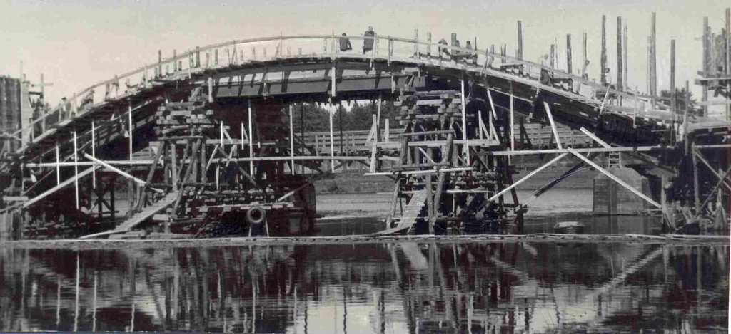 Photo Sindi-Lodija bridge on the River Reiu