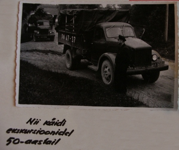 Photo on GAZ-51 tour