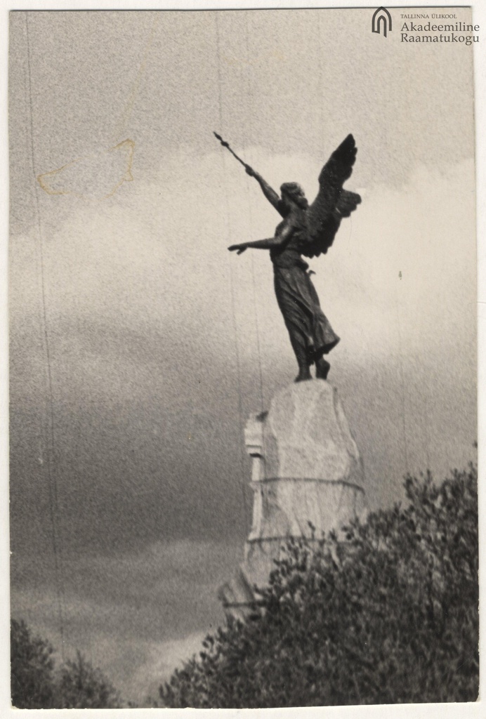 Tallinn. Russalka monument