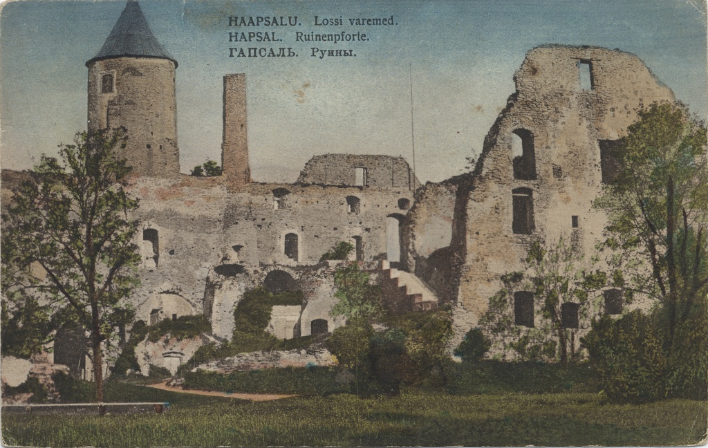 Haapsalu : castle ruins = Hapsal : Ruinenpforte = Gapsal : Ruins